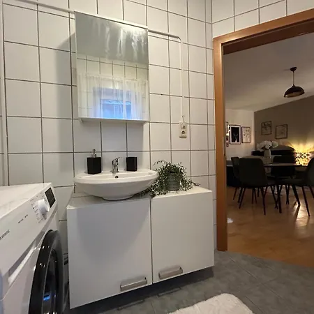 Farawayhomes * Pregarten