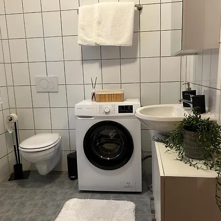 Farawayhomes Apartament *