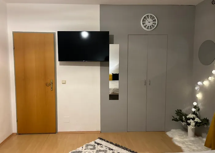 Farawayhomes Pregarten