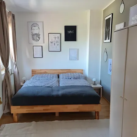 Apartment Farawayhomes #2 *